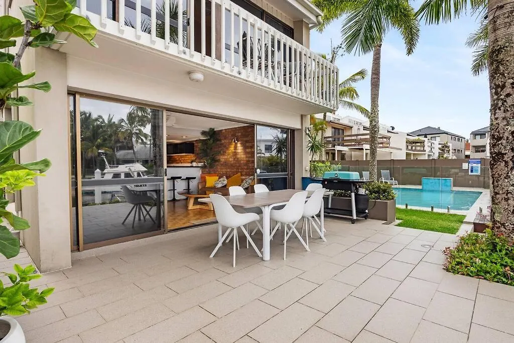 Jalynca, Waterfront Escape Διαμέρισμα Noosa Heads